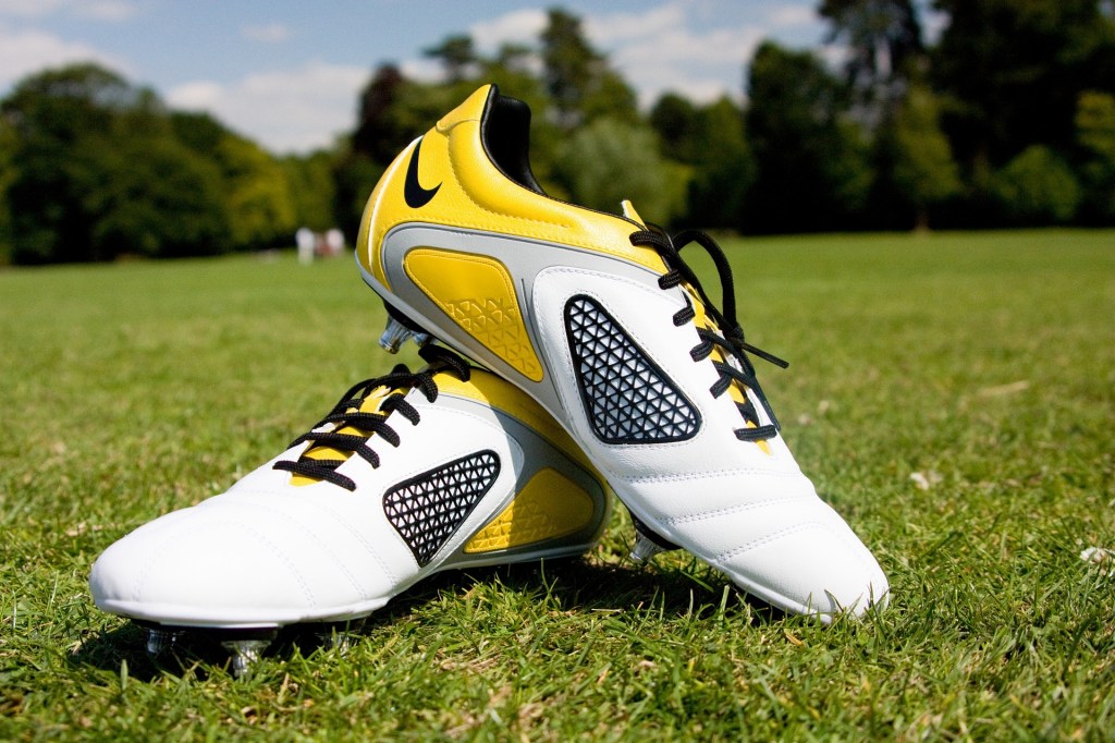 How Much Do Rugby Boots Cost? And How Much To&nbsp;Pay